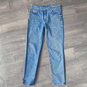 Zara Straight Leg/Boyfriend Jeans